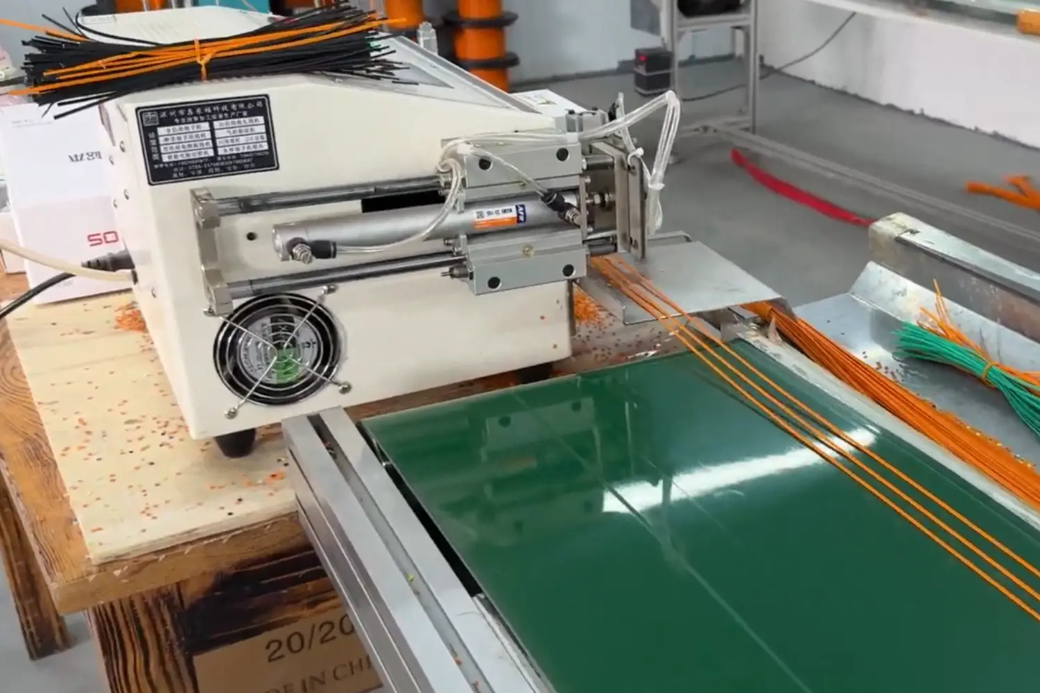 Produkcja zapalników od Sokara